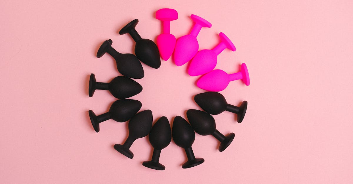 découvrez notre sélection de sex toys pour débutants : des accessoires sûrs, faciles à utiliser et parfaits pour explorer en douceur de nouvelles sensations. idéal pour une première expérience réussie !