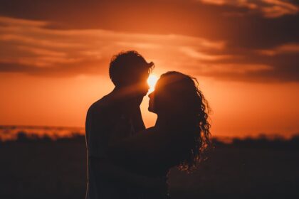 découvrez des conseils, des idées et des articles inspirants pour renforcer la complicité et l’harmonie dans votre couple. trouvez des astuces pour entretenir l’amour et relever les défis au quotidien.
