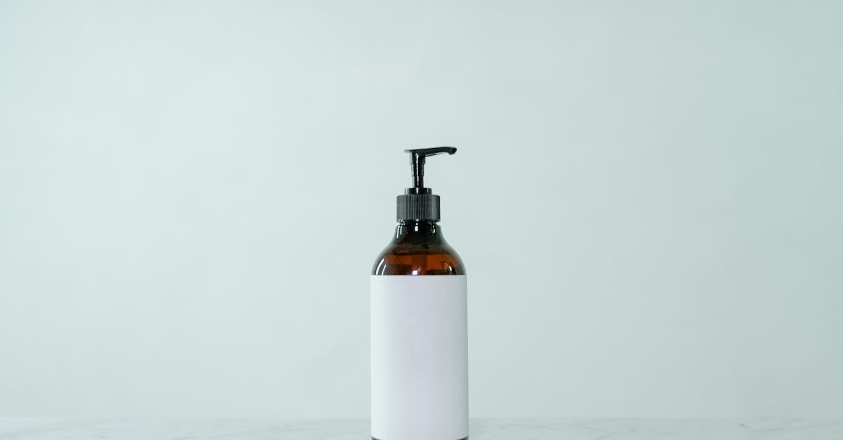 découvrez tout sur la pompe à pénis : fonctionnement, avantages, conseils d’utilisation et précautions pour améliorer la performance sexuelle et le bien-être masculin en toute sécurité.