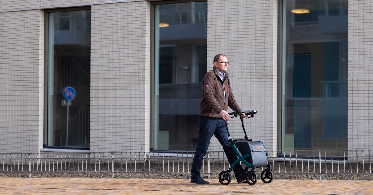 découvrez tout sur l’orgasme prolongé : définitions, causes possibles et conseils pour mieux comprendre et explorer cette expérience unique du plaisir sexuel.