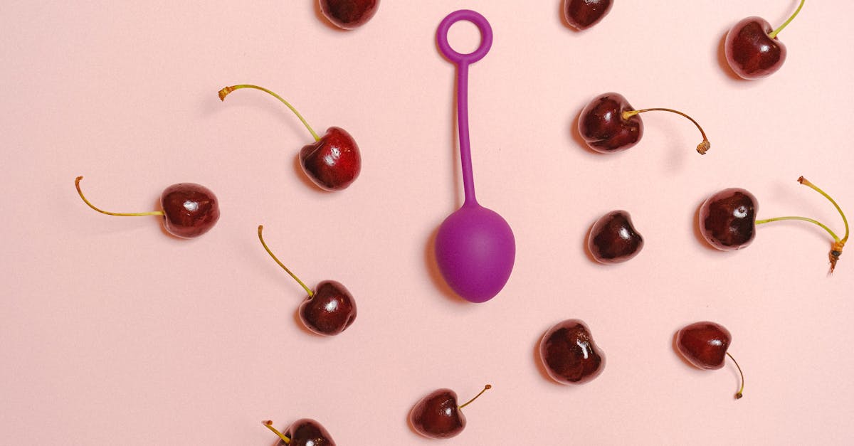 découvrez notre nettoyant pour sex toys : une formule douce, efficace et sans danger pour préserver l’hygiène et la durée de vie de vos accessoires intimes. facile d’utilisation, adapté à tous les matériaux.