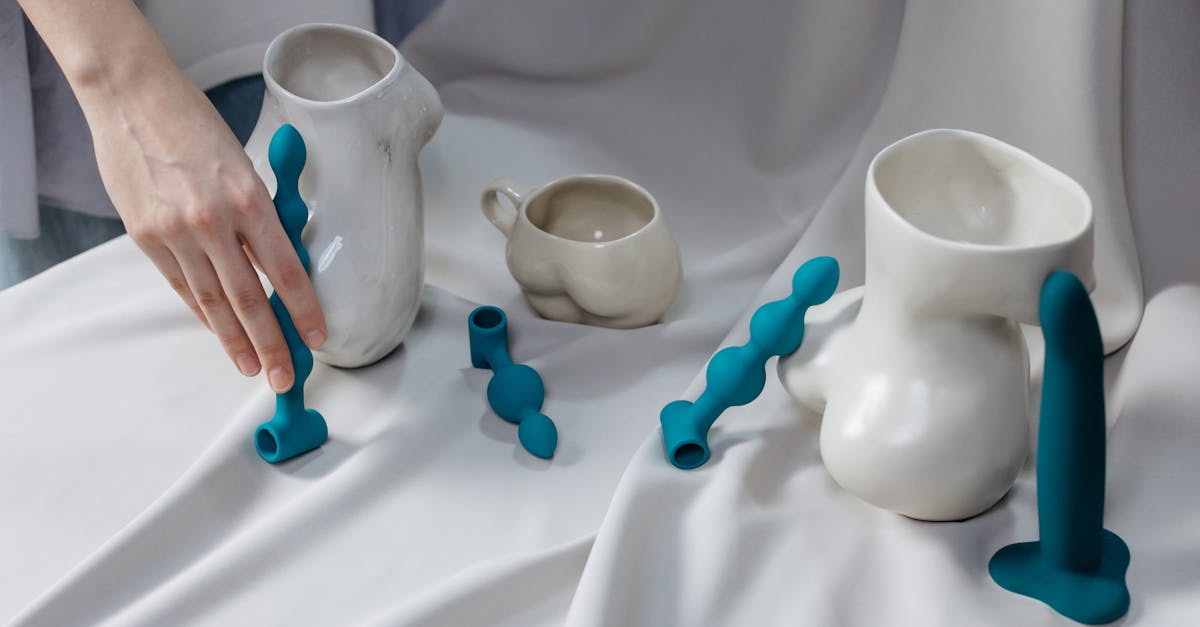 découvrez une large sélection de sextoys pour tous les plaisirs et tous les besoins. explorez nos nouveautés et guides pour trouver le sextoy idéal et pimenter vos moments intimes en toute discrétion.