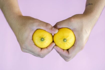 découvrez les tabous sexuels : un aperçu des croyances, des interdits et des représentations entourant la sexualité à travers différentes cultures et époques.
